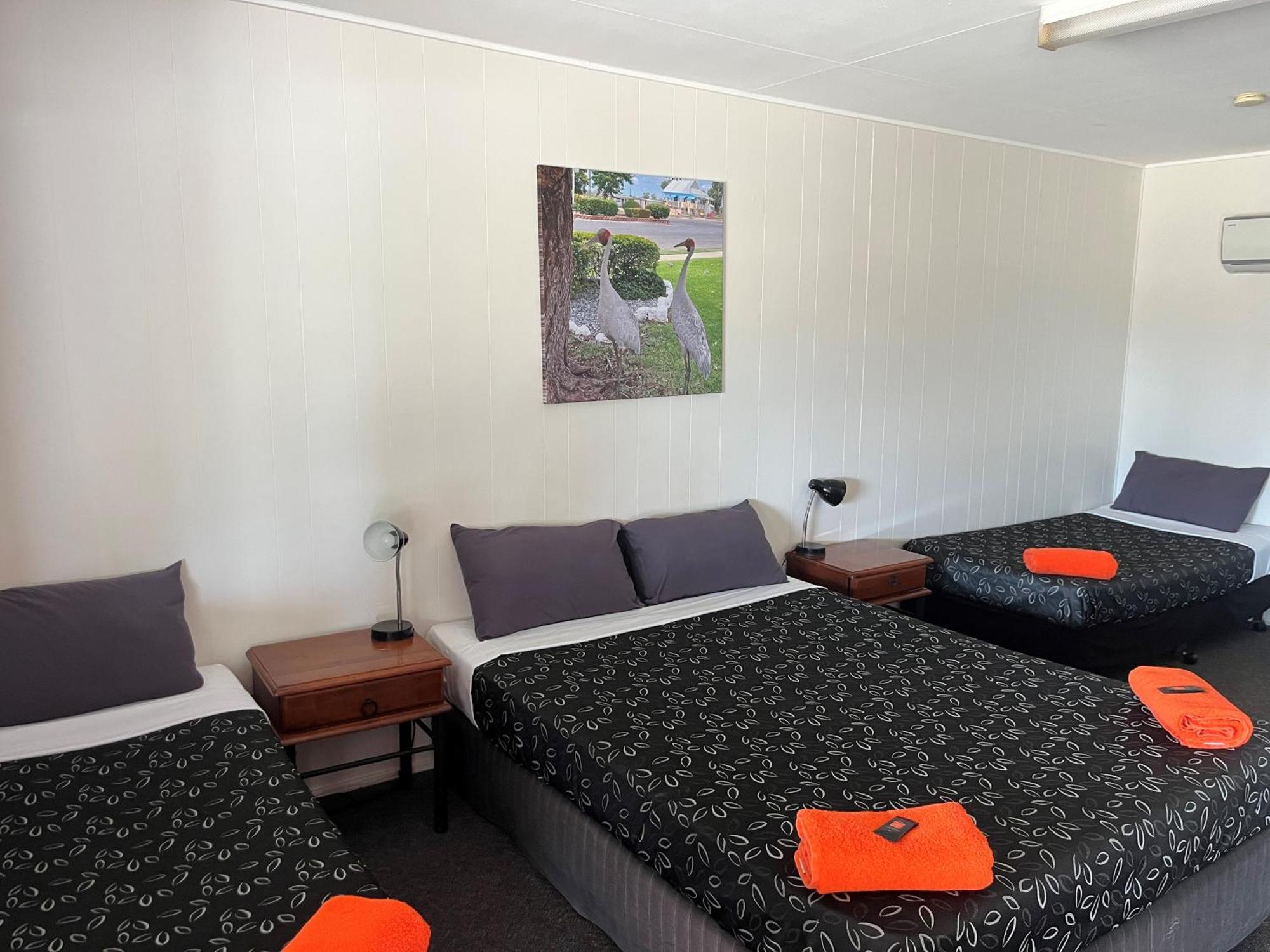Outback Motel Winton